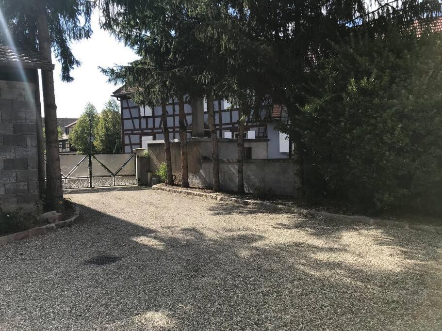 Paisible Logement Tout Equipe Pour 1 A 6 Personnes Ebersheim Exterior foto